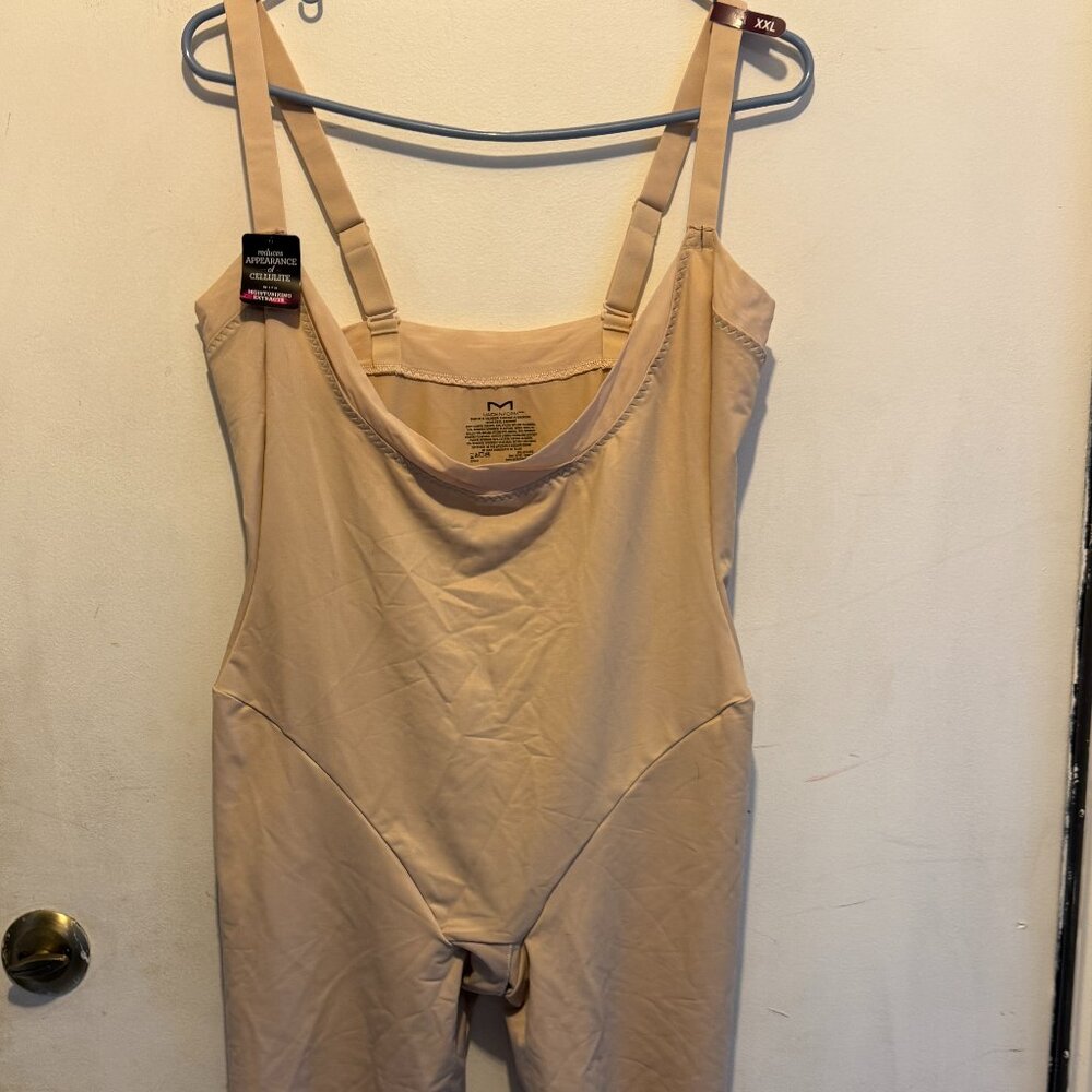 Maidenform Women's Shapewear Tummy Control Bodysuit Size XXL (159)